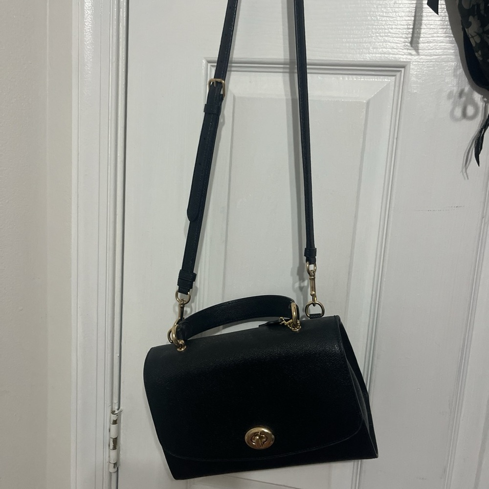 Black coach medium size purse